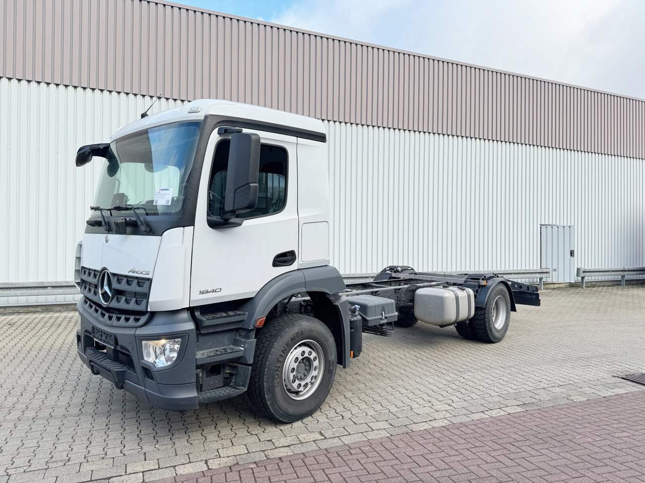 Mercedes-Benz Arocs 1840 L 4x2 Arocs 1840 L 4x2, MultimediaCockpit, Navi - Cab chassis truck: picture 1 Mercedes-Benz Arocs 1840 L 4x2 Arocs 1840 L 4x2, MultimediaCockpit, Navi - Cab chassis truck: picture 1