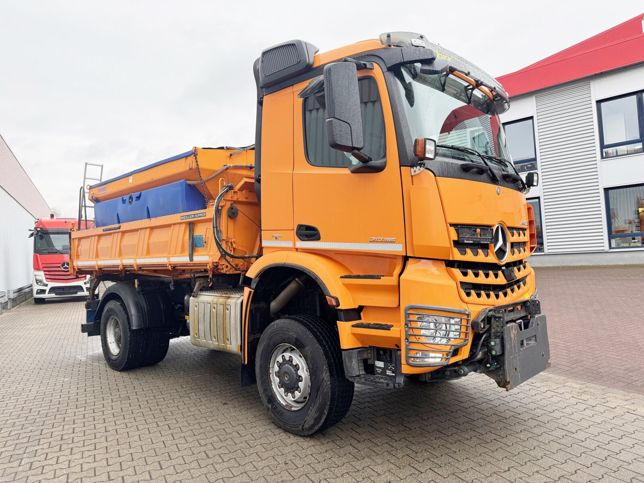 Tipper Mercedes-Benz Arocs 2036 AK 4x4 Arocs 2036 AK 4x4, Grounder, Motorabtrieb, Bordmatik, Winterdienstausstattung: picture 9