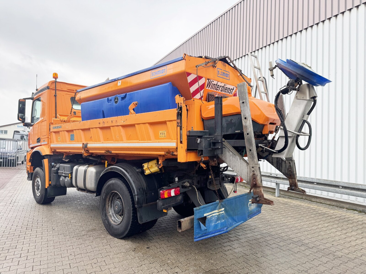 Tipper Mercedes-Benz Arocs 2036 AK 4x4 Arocs 2036 AK 4x4, Grounder, Motorabtrieb, Bordmatik, Winterdienstausstattung: picture 12