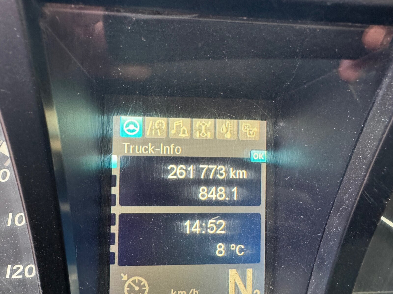 Mercedes-Benz Arocs 3258 LK 8x4/4 Arocs 3258 LK 8x4/4, Retarder, Stahlmulde ca. 14m³, hydr. Heckklappenöffnung - Dumper: picture 5 Mercedes-Benz Arocs 3258 LK 8x4/4 Arocs 3258 LK 8x4/4, Retarder, Stahlmulde ca. 14m³, hydr. Heckklappenöffnung - Dumper: picture 5