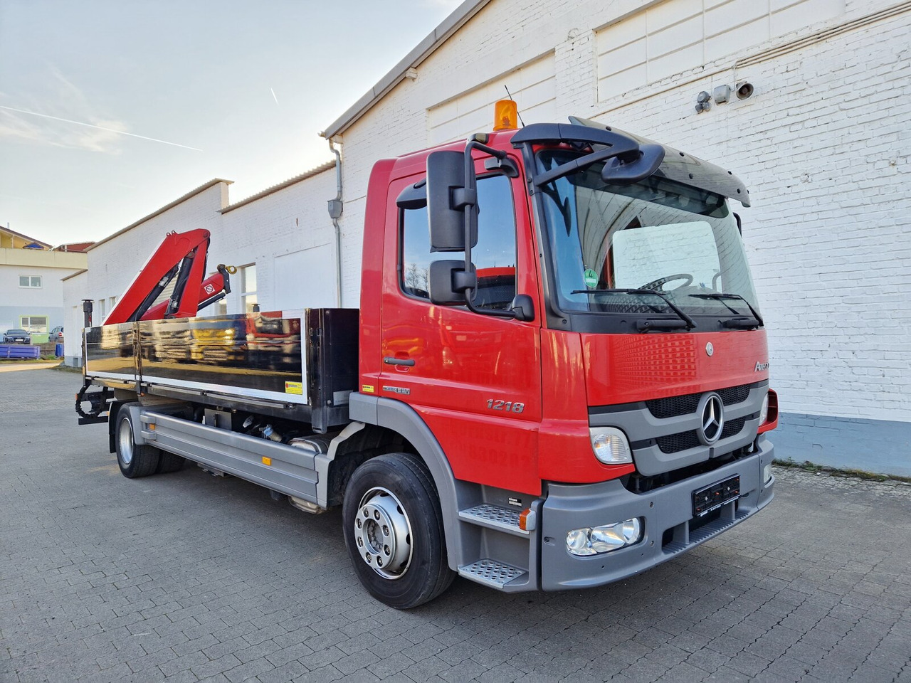 Interior photo 1: Crane truck, Dropside/ Flatbed truck Mercedes-Benz Atego 1218 L 4x2 1218 L 4x2, Fassi Kran F 95A21 5.9m-1.545 kg,