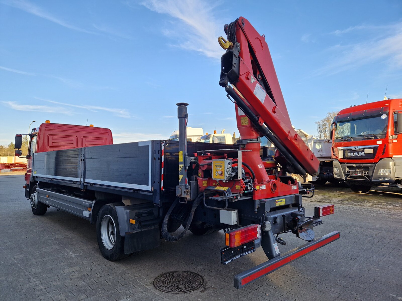 Crane truck, Dropside/ Flatbed truck Mercedes-Benz Atego 1218 L 4x2 1218 L 4x2, Fassi Kran F 95A21 5.9m-1.545 kg,: picture 8