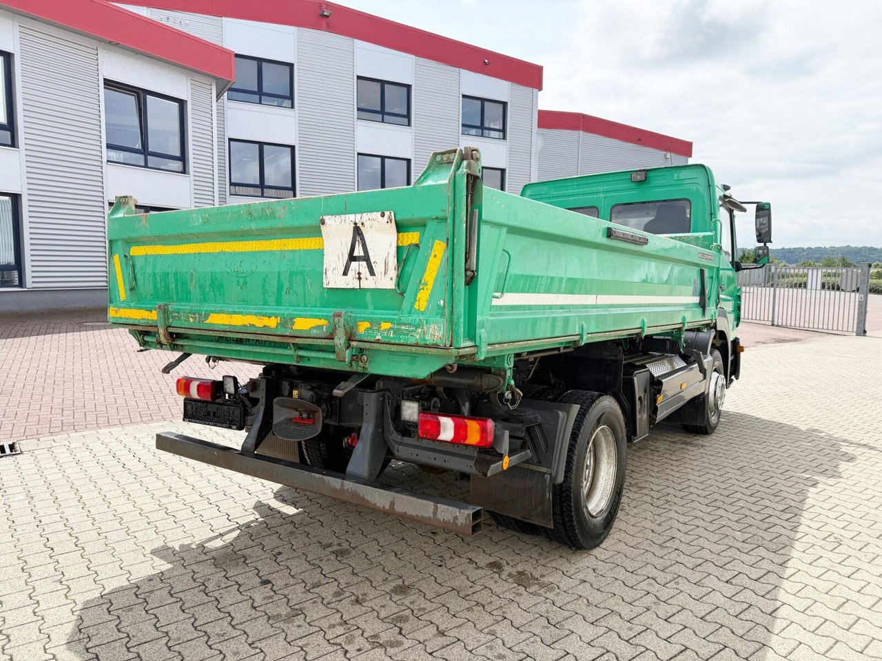 Tipper Mercedes-Benz Atego 1524 K 4x2 Atego 1524 K 4x2: picture 11