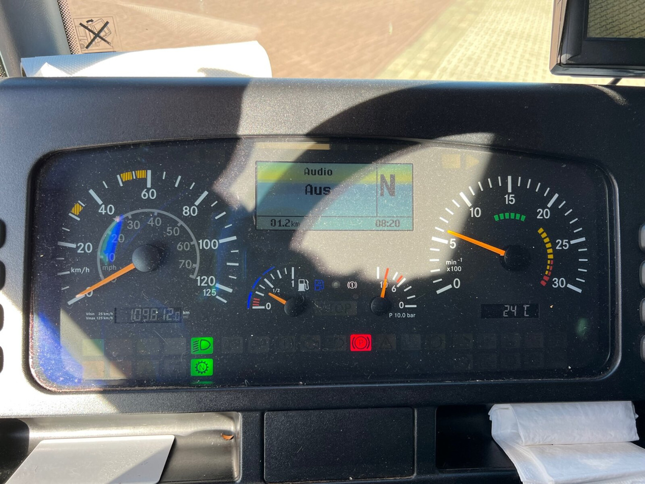 Mercedes-Benz Econic 2629 L/NLA 6x2/4 Econic 2629 L/NLA 6x2/4, EEV, Lenkachse, FAUN Rotopress 519L, Zöller-Schüttung - Garbage truck: picture 2 Mercedes-Benz Econic 2629 L/NLA 6x2/4 Econic 2629 L/NLA 6x2/4, EEV, Lenkachse, FAUN Rotopress 519L, Zöller-Schüttung - Garbage truck: picture 2