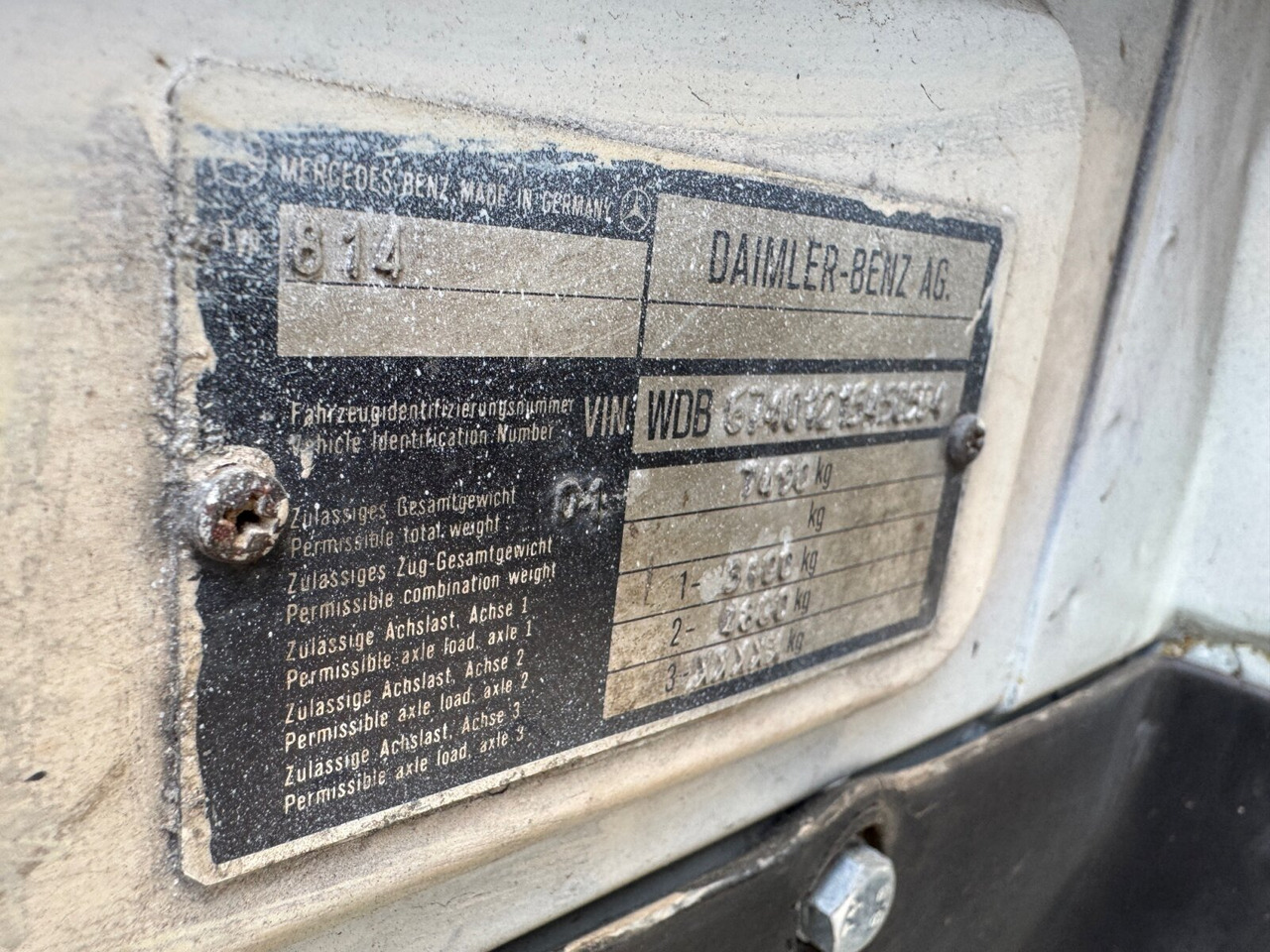 Mercedes-Benz LK 814 4x2 LK 814 4x2, 6-Zylinder, City-Abroller - Hook lift truck: picture 3 Mercedes-Benz LK 814 4x2 LK 814 4x2, 6-Zylinder, City-Abroller - Hook lift truck: picture 3