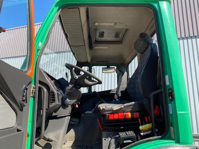 Mercedes-Benz SK 1924 L 4x2 SK 1924 L 4x2 - Cab chassis truck: picture 2 Mercedes-Benz SK 1924 L 4x2 SK 1924 L 4x2 - Cab chassis truck: picture 2