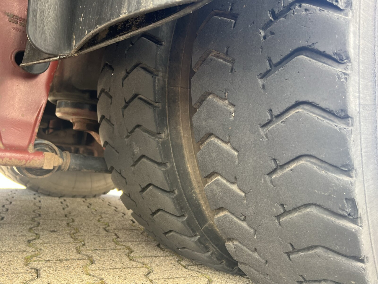 Mercedes-Benz SK 2435 L 6x2 SK 2435 L 6x2, V8 on lease Mercedes-Benz SK 2435 L 6x2 SK 2435 L 6x2, V8: picture 15