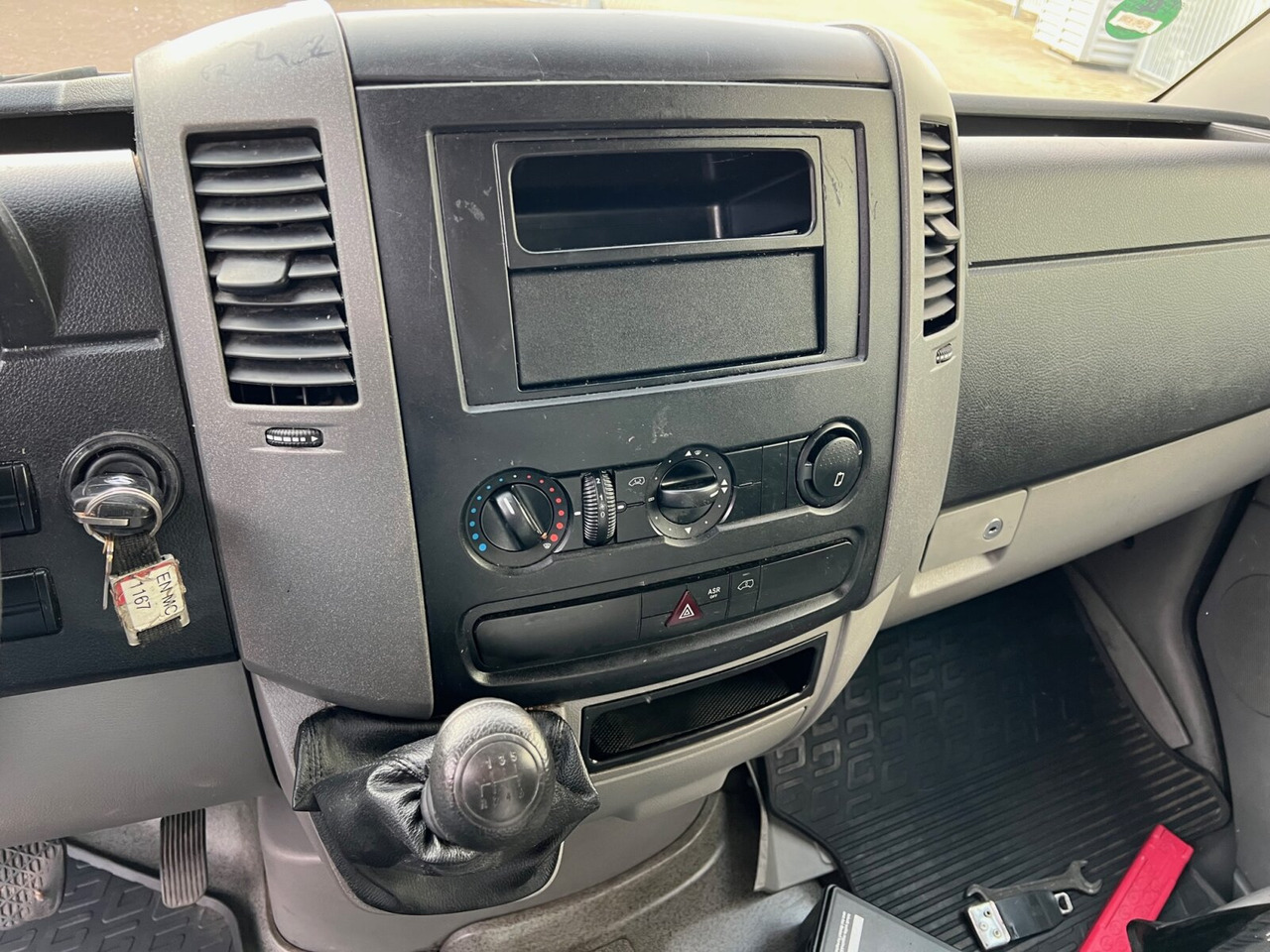 Mercedes-Benz Sprinter 313 CDI 4x2 Sprinter 313 CDI 4x2, 5x Vorhanden! - Box van: picture 4 Mercedes-Benz Sprinter 313 CDI 4x2 Sprinter 313 CDI 4x2, 5x Vorhanden! - Box van: picture 4