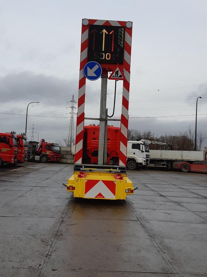 MAN - TGX 4x2 - Municipal/ Special vehicle: picture 4 MAN - TGX 4x2 - Municipal/ Special vehicle: picture 4