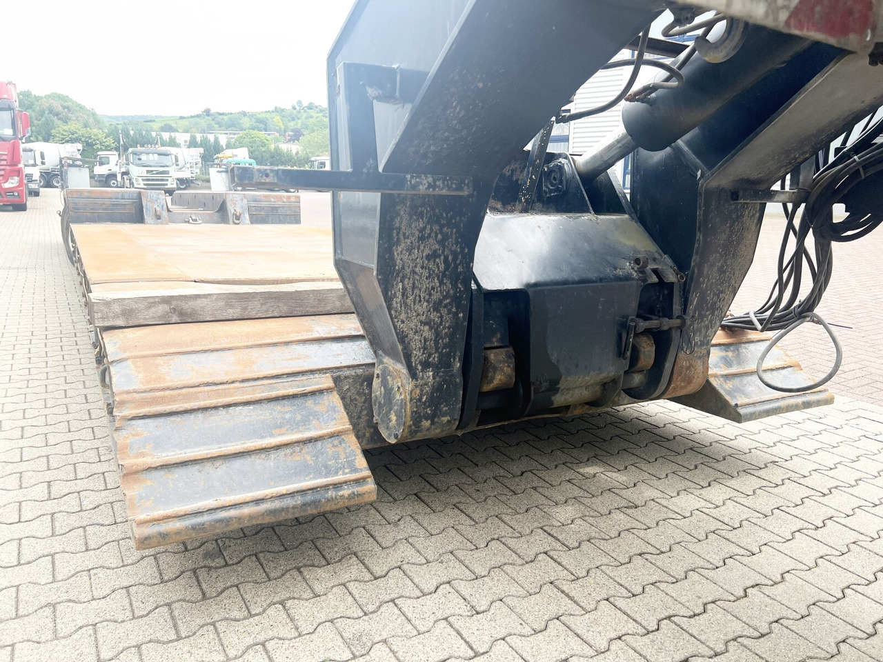 Low loader semi-trailer for transportation of heavy machinery Nooteboom Euro-54-03 Euro-54-03, Schwanenhals abfahrbar, Hydr. Zwangsgelenkt: picture 11