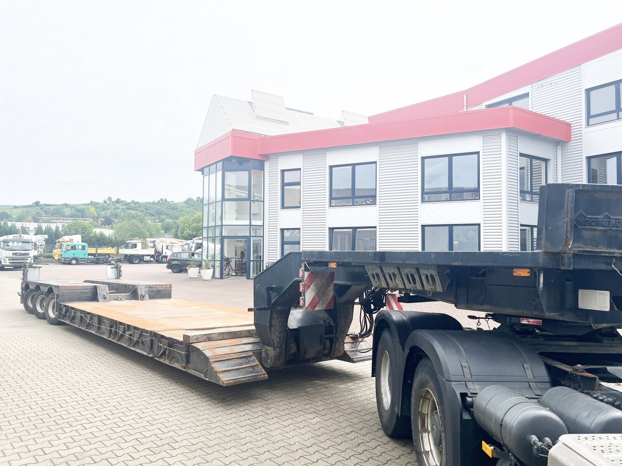 Low loader semi-trailer for transportation of heavy machinery Nooteboom Euro-54-03 Euro-54-03, Schwanenhals abfahrbar, Hydr. Zwangsgelenkt: picture 10