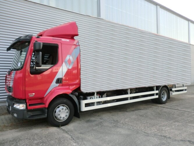 Renault Midlum 220 DXi 4x2 Midlum 220 DXi 4x2 mit Kran Palfinger PK 11001 - Crane truck, Dropside/ Flatbed truck: picture 2 Renault Midlum 220 DXi 4x2 Midlum 220 DXi 4x2 mit Kran Palfinger PK 11001 - Crane truck, Dropside/ Flatbed truck: picture 2