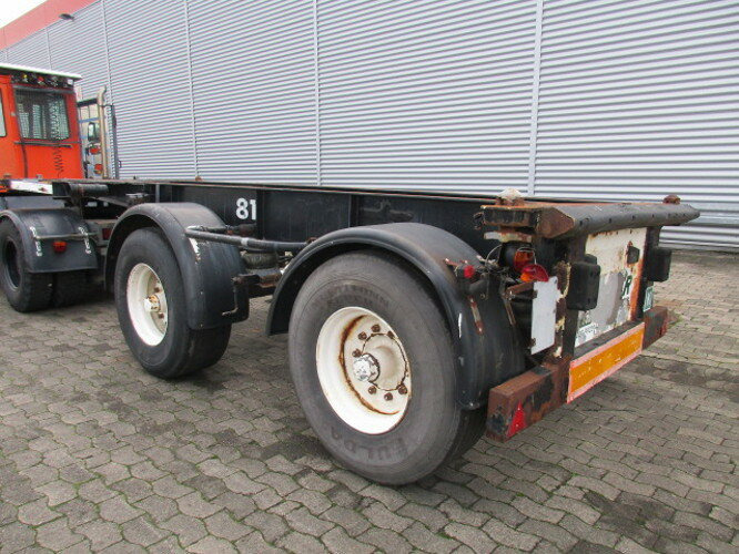 SC 24-36 - Container transporter/ Swap body semi-trailer: picture 3 SC 24-36 - Container transporter/ Swap body semi-trailer: picture 3