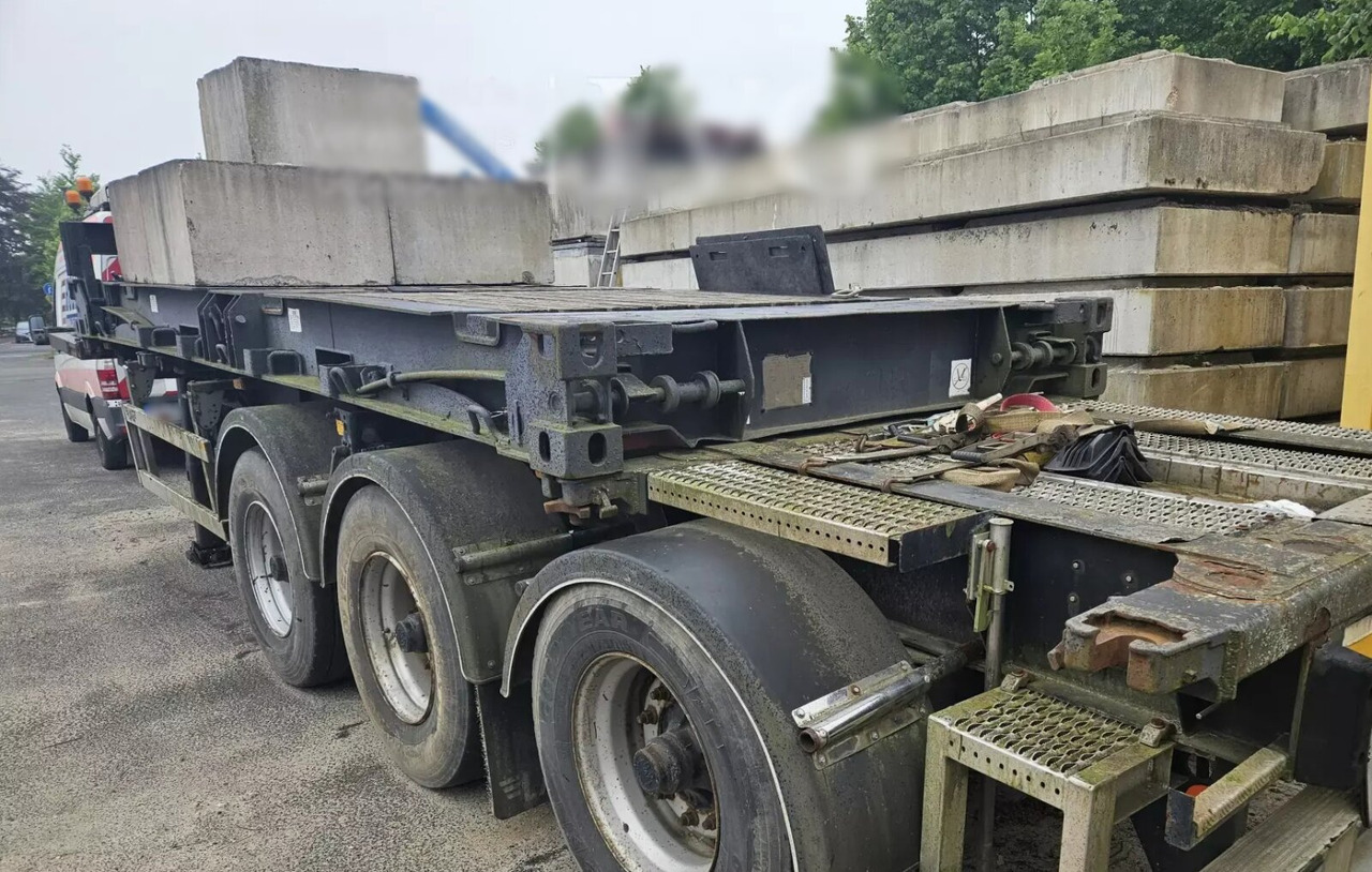 Lag 0-3-39 CD Containerchassis 0-3-39 CD Containerchassis, 20ft und 30ft, ADR - Semi-trailer: picture 2 Lag 0-3-39 CD Containerchassis 0-3-39 CD Containerchassis, 20ft und 30ft, ADR - Semi-trailer: picture 2