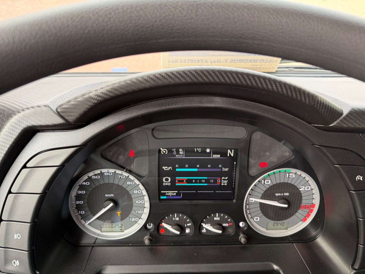 T-Way AT410T51 8x4 T-Way AT410T51 8x4, Retarder, Nebenantrieb, 4x VORHANDEN! - Cab chassis truck: picture 3 T-Way AT410T51 8x4 T-Way AT410T51 8x4, Retarder, Nebenantrieb, 4x VORHANDEN! - Cab chassis truck: picture 3