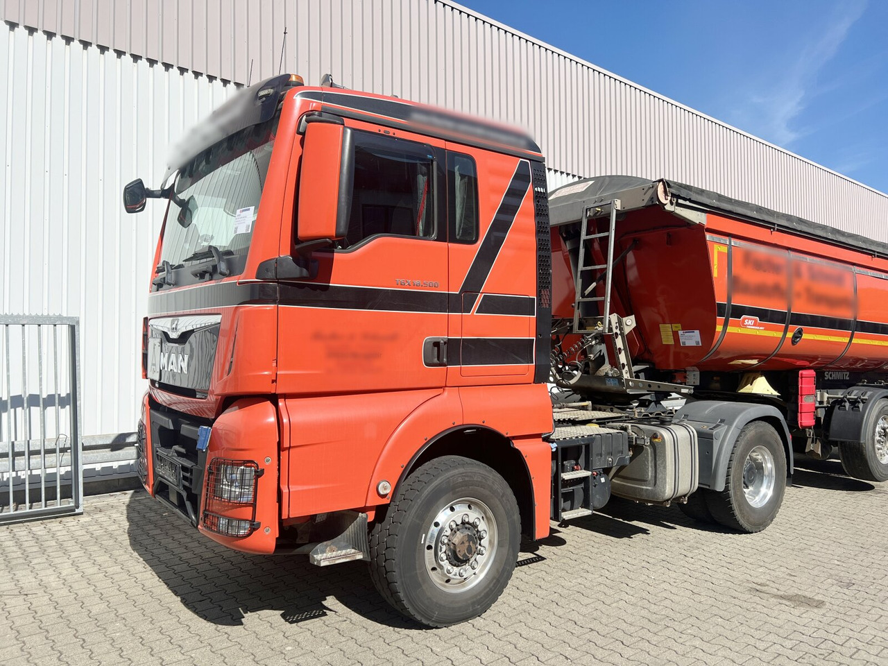 MAN TGX 18.500 4X4H BLS TGX 18.500 4X4H BLS, PriTarder, HydroDrive, Kipphydraulik - Tractor unit: picture 1 MAN TGX 18.500 4X4H BLS TGX 18.500 4X4H BLS, PriTarder, HydroDrive, Kipphydraulik - Tractor unit: picture 1
