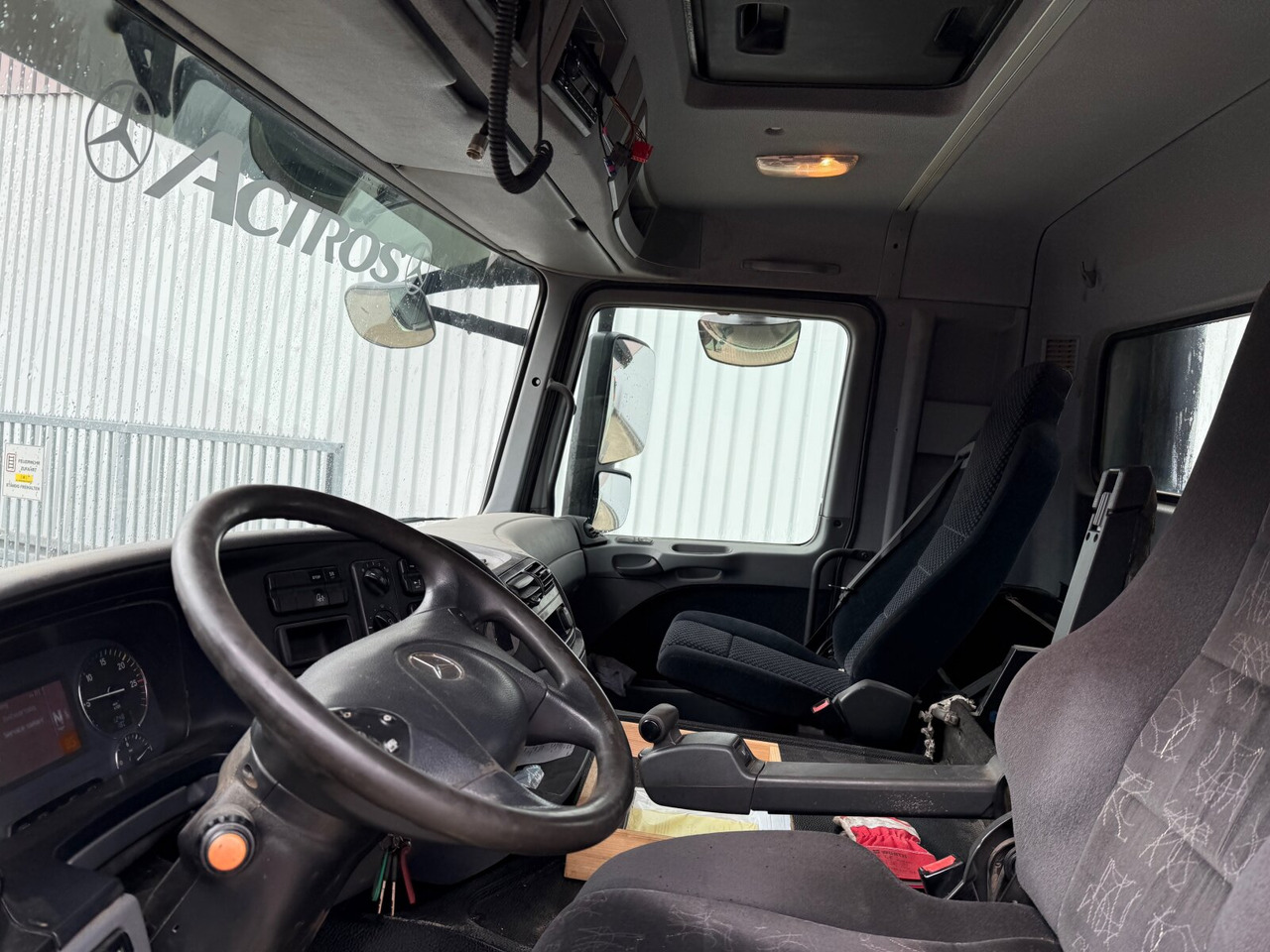 Mercedes-Benz Actros 1841 LS 4x2 Actros 1841 LS 4x2, Kipphydraulik - Tractor unit: picture 2 Mercedes-Benz Actros 1841 LS 4x2 Actros 1841 LS 4x2, Kipphydraulik - Tractor unit: picture 2