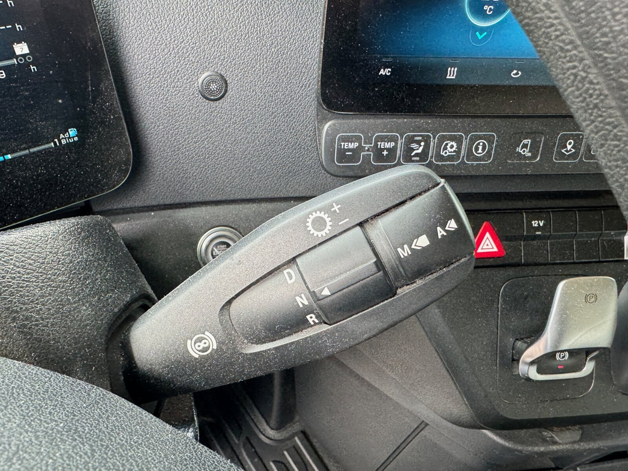 Tractor unit Mercedes-Benz Actros 1848 LS 4x2 Actros 1848 LS 4x2, Vollumer, Retarder: picture 13 Tractor unit Mercedes-Benz Actros 1848 LS 4x2 Actros 1848 LS 4x2, Vollumer, Retarder: picture 13