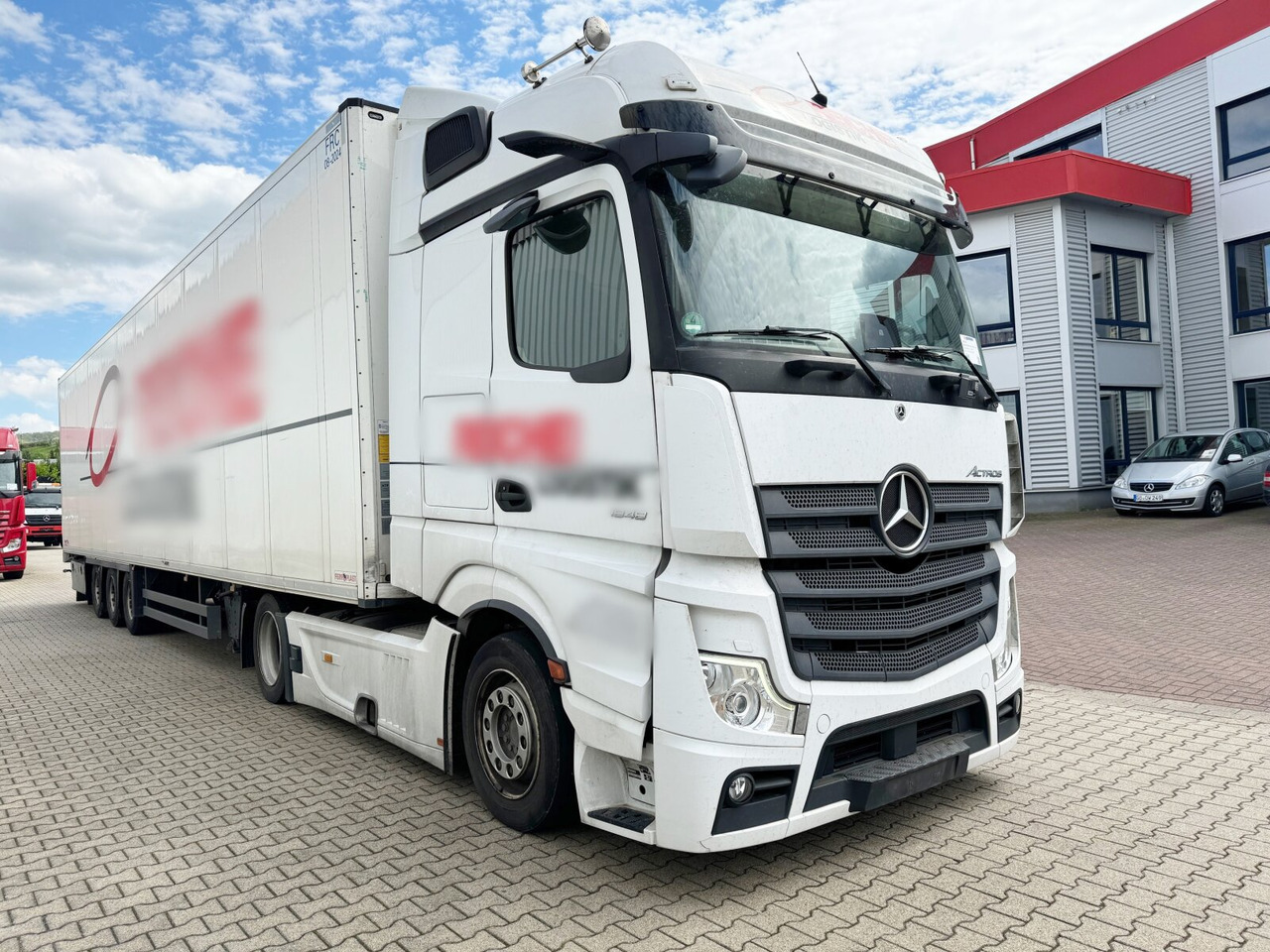 Tractor unit Mercedes-Benz Actros 1848 LS 4x2 Actros 1848 LS 4x2, Vollumer, Retarder: picture 9 Tractor unit Mercedes-Benz Actros 1848 LS 4x2 Actros 1848 LS 4x2, Vollumer, Retarder: picture 9
