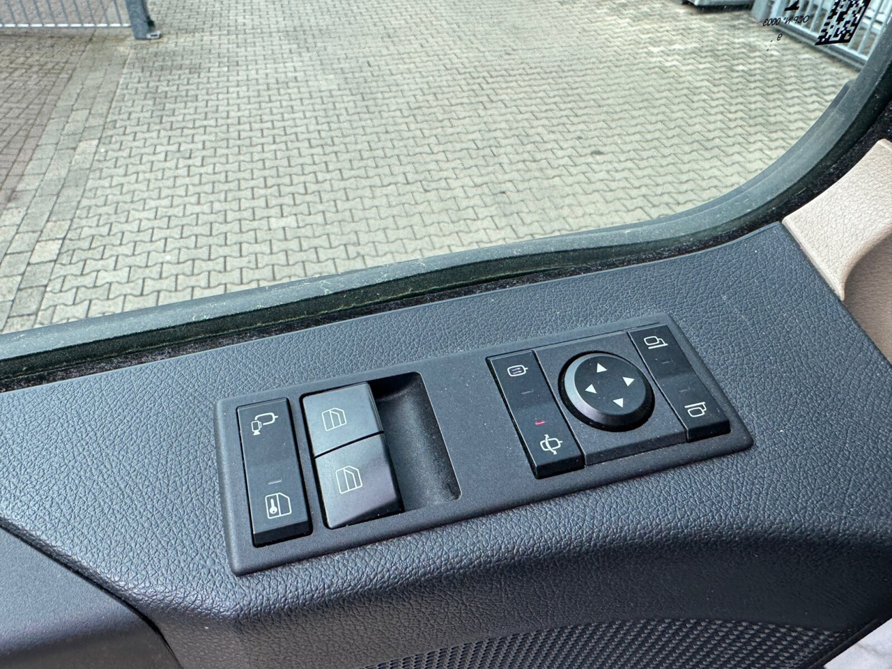 Tractor unit Mercedes-Benz Actros 1848 LS 4x2 Actros 1848 LS 4x2, Vollumer, Retarder: picture 6 Tractor unit Mercedes-Benz Actros 1848 LS 4x2 Actros 1848 LS 4x2, Vollumer, Retarder: picture 6