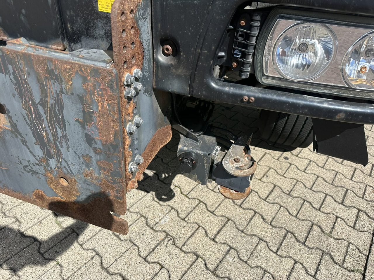Cab chassis truck Trakker AD190T33WP 4x4 Trakker AD190T33WP 4x4, Winterdienstausstattung: picture 7