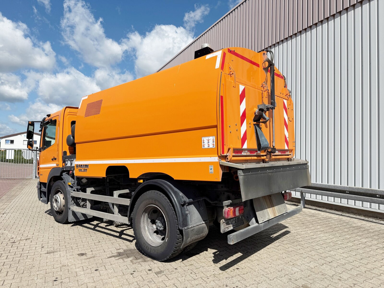 Truck Mercedes-Benz Atego 1524 LKO 4x2 Atego 1524 LKO 4x2, Kehrmaschine FAUN Viajet 6RH: picture 13 Truck Mercedes-Benz Atego 1524 LKO 4x2 Atego 1524 LKO 4x2, Kehrmaschine FAUN Viajet 6RH: picture 13