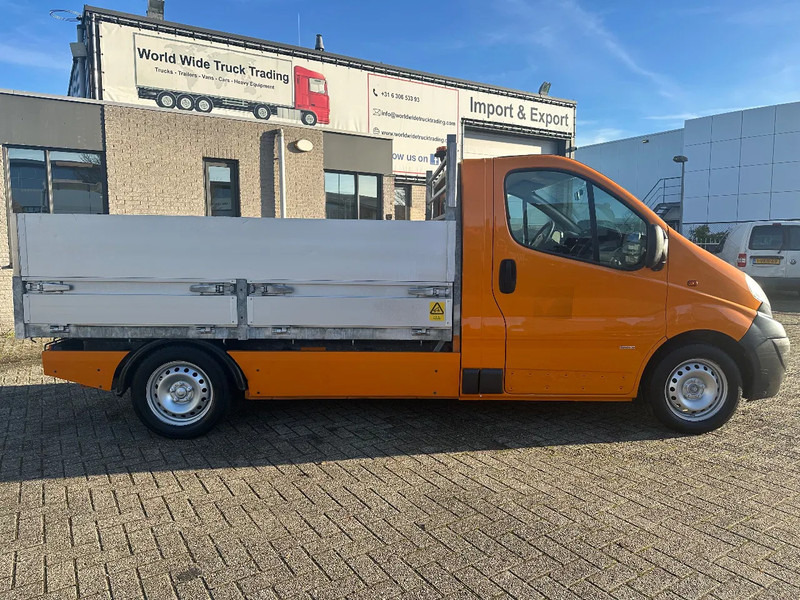 Opel Vivaro VIVARO + KIPPER + NEW APK/TUV / NEW SERVICE - Tipper van: picture 5 Opel Vivaro VIVARO + KIPPER + NEW APK/TUV / NEW SERVICE - Tipper van: picture 5