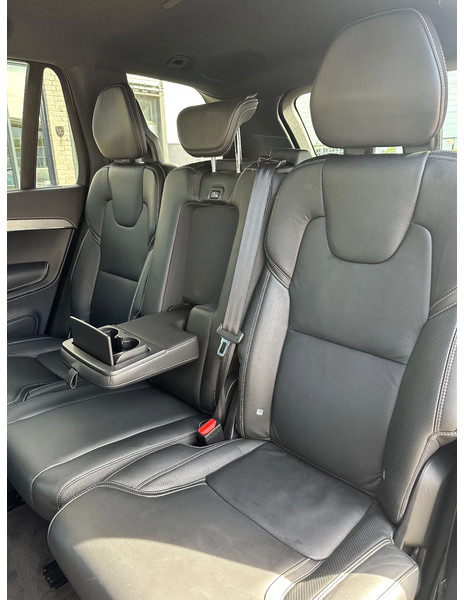 SUV Volvo XC90 B5 AWD + R-DESIGN + FULL LEATHER + 360 CAMERA + NAVI + AHK + HARMAN KARDON: picture 11 SUV Volvo XC90 B5 AWD + R-DESIGN + FULL LEATHER + 360 CAMERA + NAVI + AHK + HARMAN KARDON: picture 11