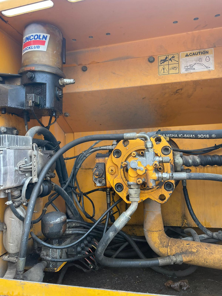 Crawler excavator Hyndai Robex 290 LC-7: picture 9