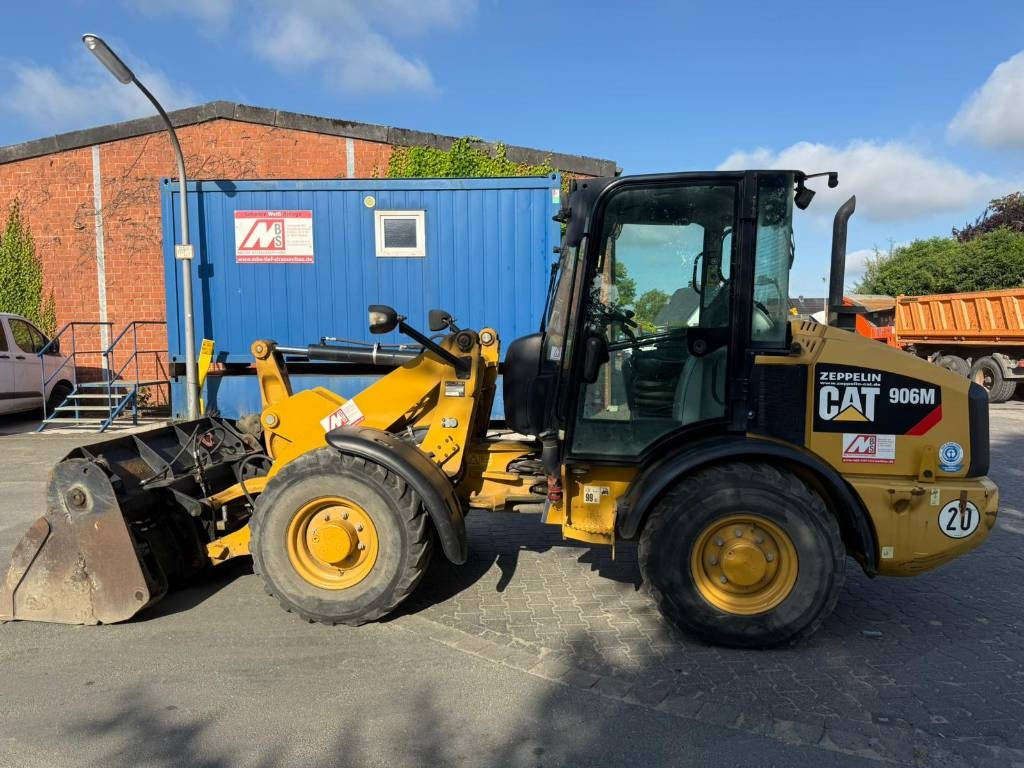CAT 906M 1831h - Wheel loader: picture 1 CAT 906M 1831h - Wheel loader: picture 1