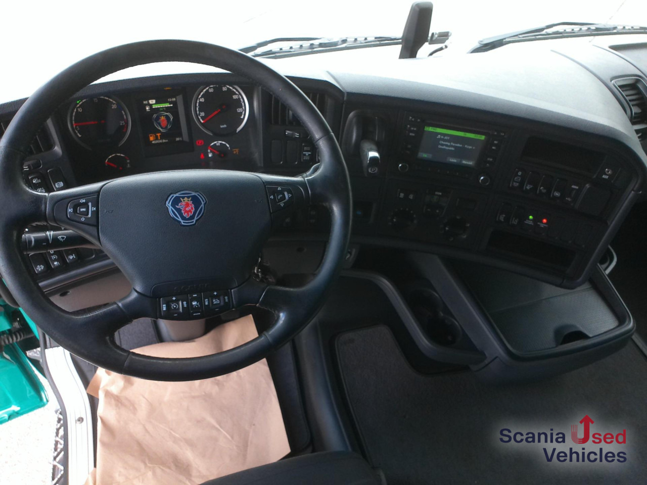 SCANIA R450LB6x2*4MNB LBW 2,0t NUR 462 TKM! HU neu! - Beverage truck: picture 2 SCANIA R450LB6x2*4MNB LBW 2,0t NUR 462 TKM! HU neu! - Beverage truck: picture 2