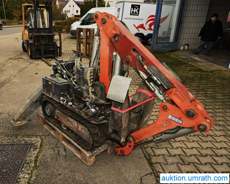 Mini excavator Husqvarna DXR 140 Abbruchroboter Demolition Robot ferngesteuerter Minibagger elektrisch - reparaturbedürftig: picture 1