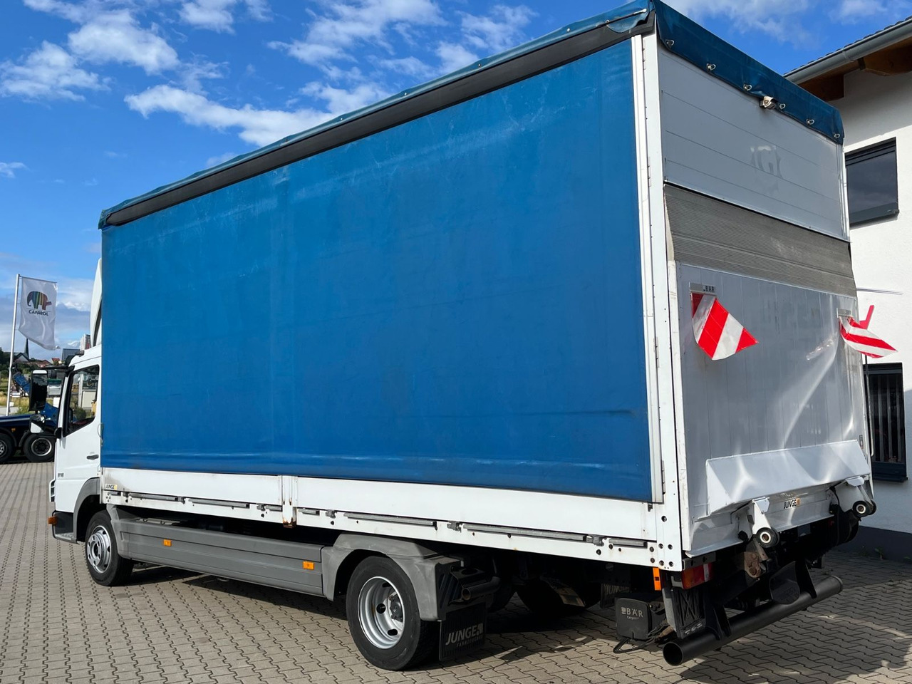 Mercedes-Benz Atego 818 Klima Sperre 74100KM 2,70 Ladehöhe - Curtain side van: picture 5 Mercedes-Benz Atego 818 Klima Sperre 74100KM 2,70 Ladehöhe - Curtain side van: picture 5