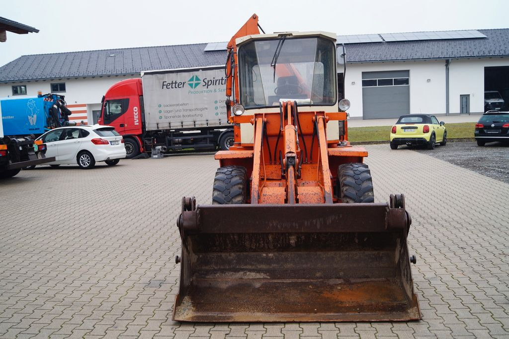 Schaeff SKB 902 Knicklenker - Backhoe loader: picture 4 Schaeff SKB 902 Knicklenker - Backhoe loader: picture 4