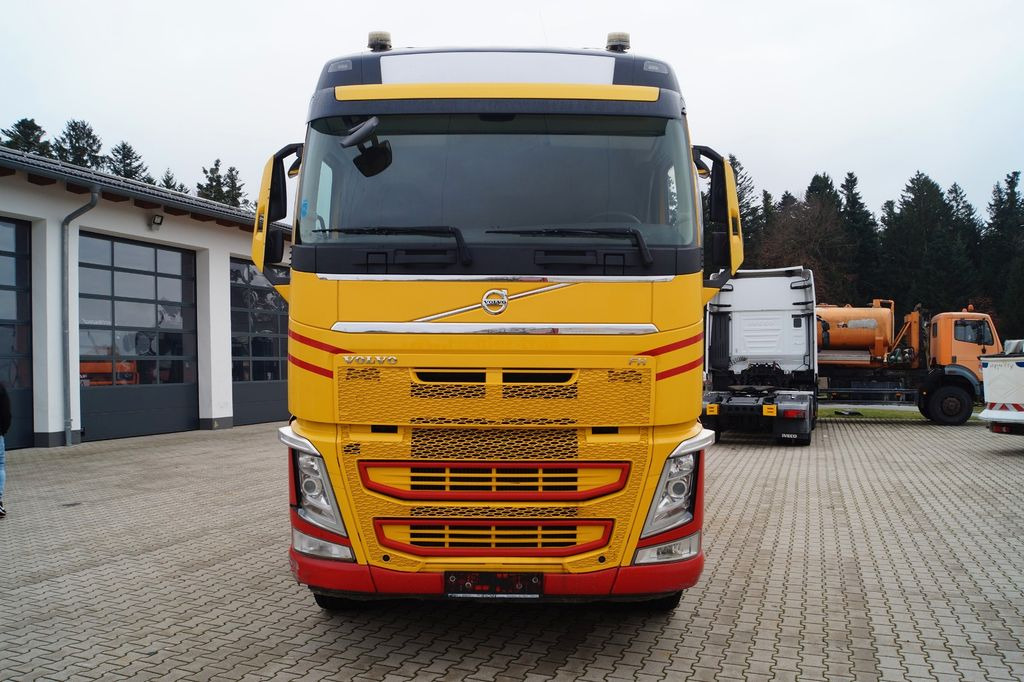 Volvo FH 500 Holztrans. mit Penz 12Z9 Holzkran Volvo FH 500 Holztrans. mit Penz 12Z9 Holzkran - Timber truck, Crane truck: picture 3 Volvo FH 500 Holztrans. mit Penz 12Z9 Holzkran Volvo FH 500 Holztrans. mit Penz 12Z9 Holzkran - Timber truck, Crane truck: picture 3