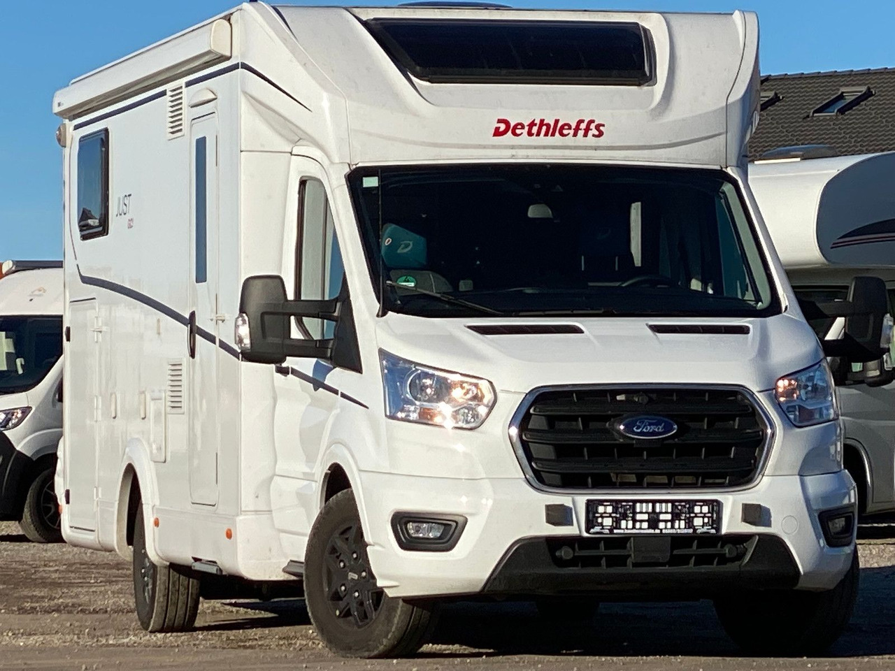 Dethleffs Just Go T 7055 EB, Hubbett, SAT, Lithium - Semi-integrated motorhome: picture 1 Dethleffs Just Go T 7055 EB, Hubbett, SAT, Lithium - Semi-integrated motorhome: picture 1