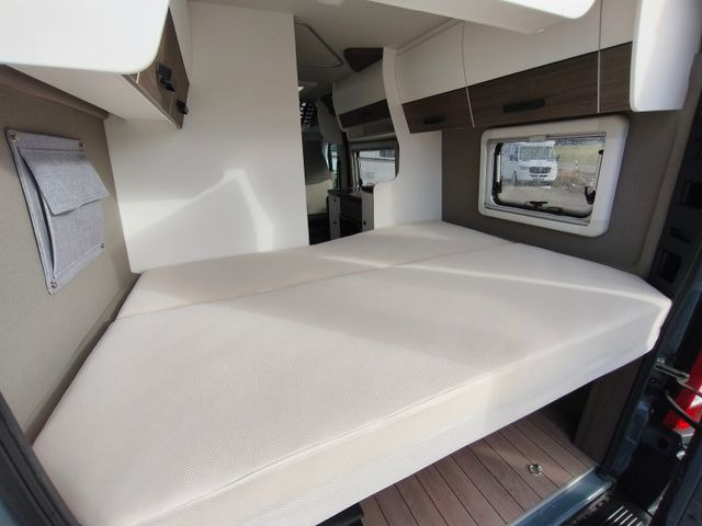 New Camper van VANTourer 540 D, Skyroof: picture 13