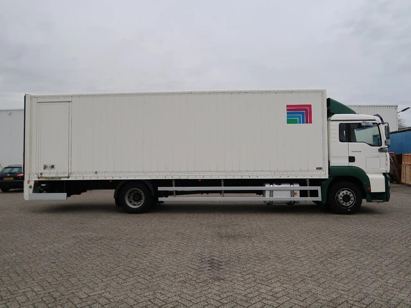MAN TGA 18.310 Euro 3, Aut, Tail Lift, NL Truck, TOP! - Box truck: picture 5 MAN TGA 18.310 Euro 3, Aut, Tail Lift, NL Truck, TOP! - Box truck: picture 5