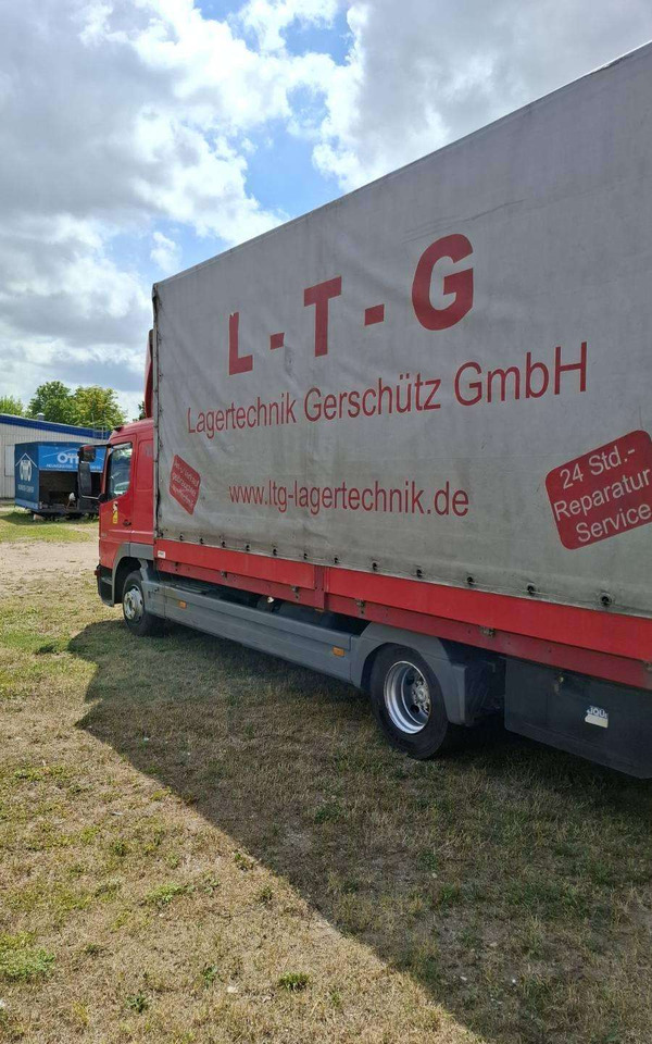 Mercedes-Benz 823 - Curtainsider truck: picture 5 Mercedes-Benz 823 - Curtainsider truck: picture 5