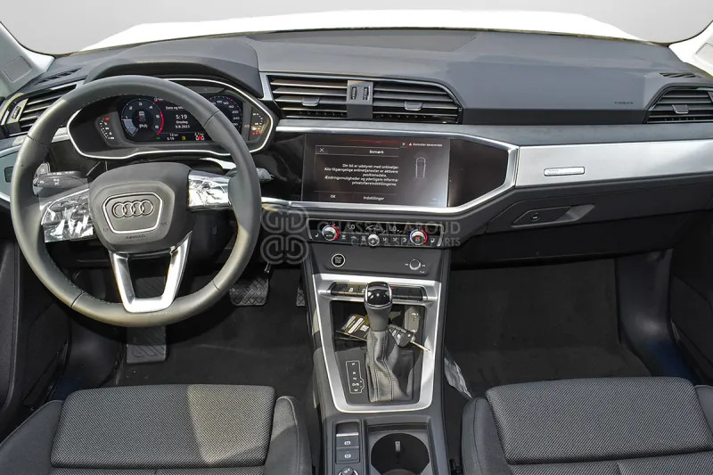 SUV Audi Q3 Front Wheel Drive: picture 7 SUV Audi Q3 Front Wheel Drive: picture 7