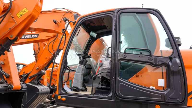 Develon DX210 WA Wheel Excavator - Wheel excavator: picture 4 Develon DX210 WA Wheel Excavator - Wheel excavator: picture 4