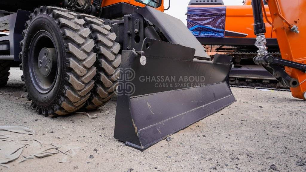 Develon DX210WA Wheel Excavator MY2025 - Wheel excavator: picture 2 Develon DX210WA Wheel Excavator MY2025 - Wheel excavator: picture 2
