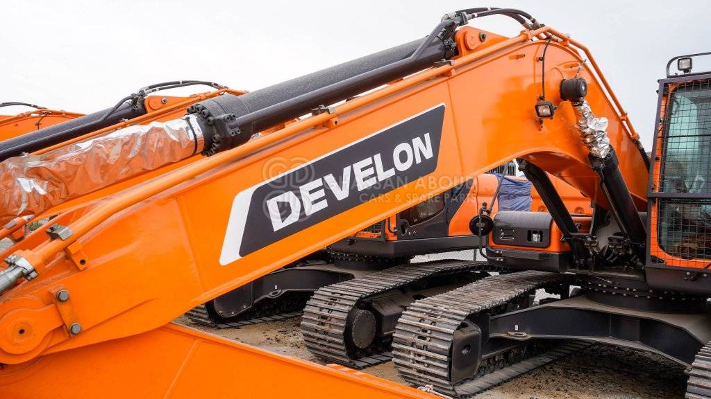 Develon DX225LCA-7M Crawler Excavator MY2025 - Crawler excavator: picture 3 Develon DX225LCA-7M Crawler Excavator MY2025 - Crawler excavator: picture 3