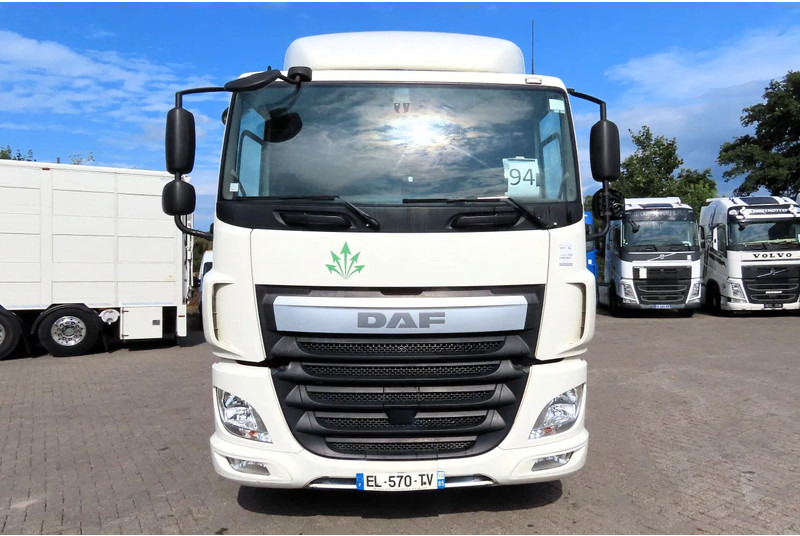 DAF CF 460 RETARDER PTO - Tractor unit: picture 3 DAF CF 460 RETARDER PTO - Tractor unit: picture 3