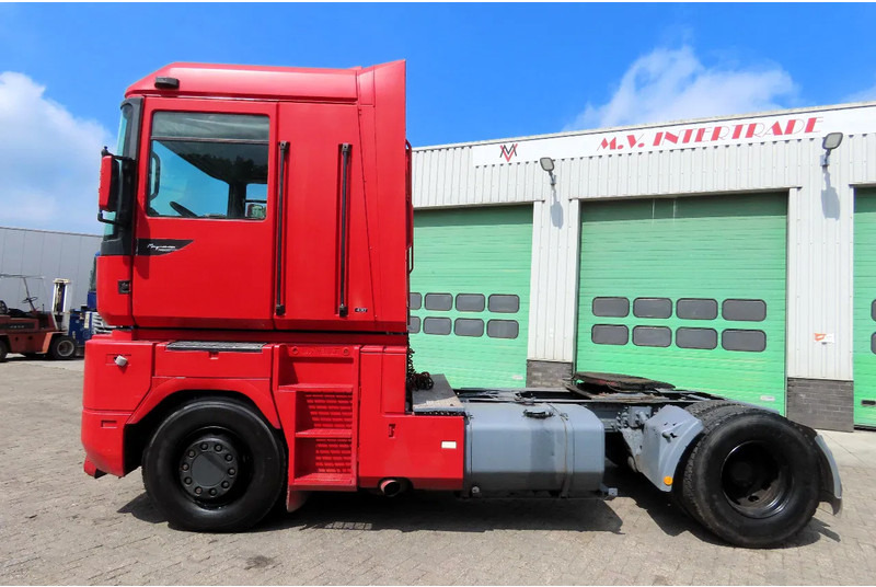 Renault Magnum 430 Mack engine! - Tractor unit: picture 5 Renault Magnum 430 Mack engine! - Tractor unit: picture 5