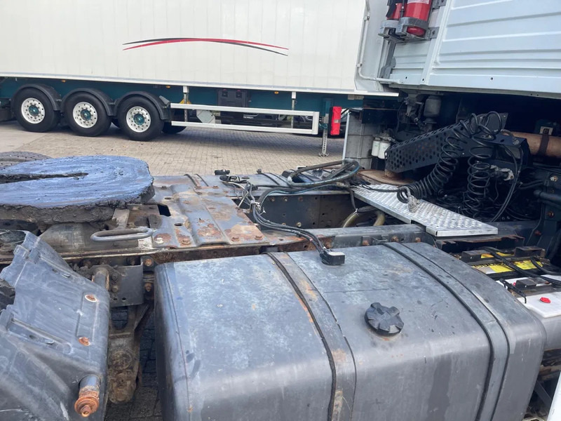Tractor unit Renault Magnum 480 manual, PTO/ Hydraulic, renault moteur: picture 19
