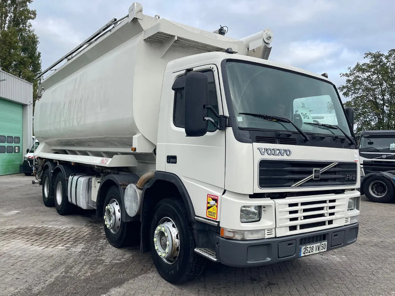 Volvo FM 12.380 8X4 SILO AUGER / AIR GREAT CONDITION / fully serviced! - Tank truck: picture 4 Volvo FM 12.380 8X4 SILO AUGER / AIR GREAT CONDITION / fully serviced! - Tank truck: picture 4