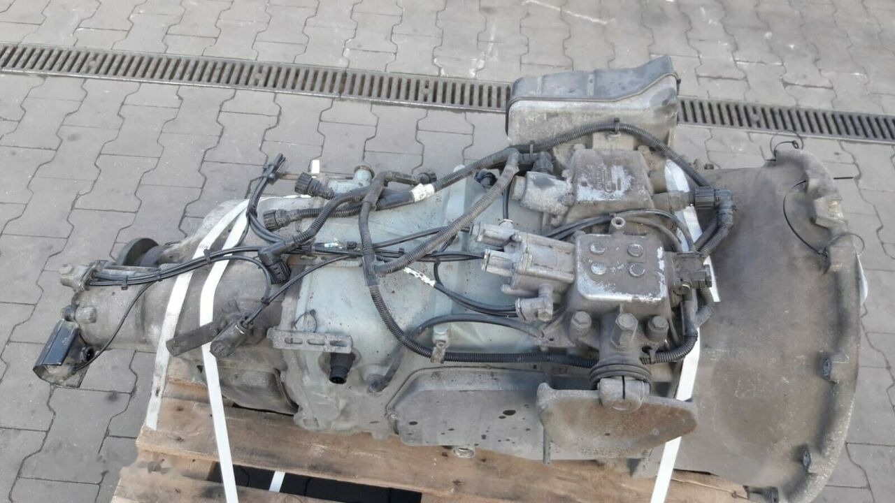 Volvo VT2214B Volvo FH12 FM12 FH13 FM13 FM9 - Gearbox for Truck: picture 3 Volvo VT2214B Volvo FH12 FM12 FH13 FM13 FM9 - Gearbox for Truck: picture 3