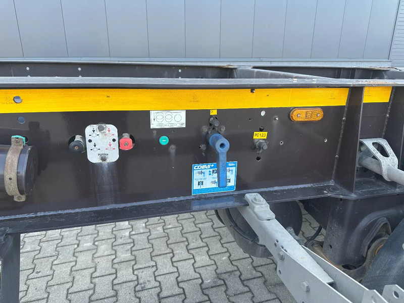 Burg 20FT / 20FT SWAP ADR (EX/II, EX/III, FL, AT) Chassis, 3.690kg, SAF INTRADISC, 2x Liftaxle, NL-chassis, APK/ADR: 08-2025 on lease Burg 20FT / 20FT SWAP ADR (EX/II, EX/III, FL, AT) Chassis, 3.690kg, SAF INTRADISC, 2x Liftaxle, NL-chassis, APK/ADR: 08-2025: picture 12