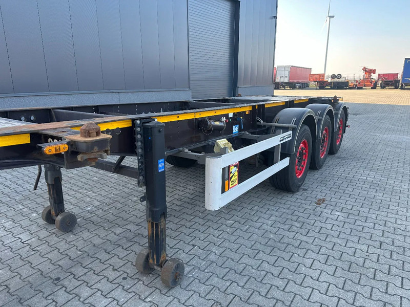 Burg 20FT / 20FT SWAP ADR (EX/II, EX/III, FL, AT) Chassis, 3.690kg, SAF INTRADISC, 2x Liftaxle, NL-chassis, APK/ADR: 08-2025 on lease Burg 20FT / 20FT SWAP ADR (EX/II, EX/III, FL, AT) Chassis, 3.690kg, SAF INTRADISC, 2x Liftaxle, NL-chassis, APK/ADR: 08-2025: picture 18